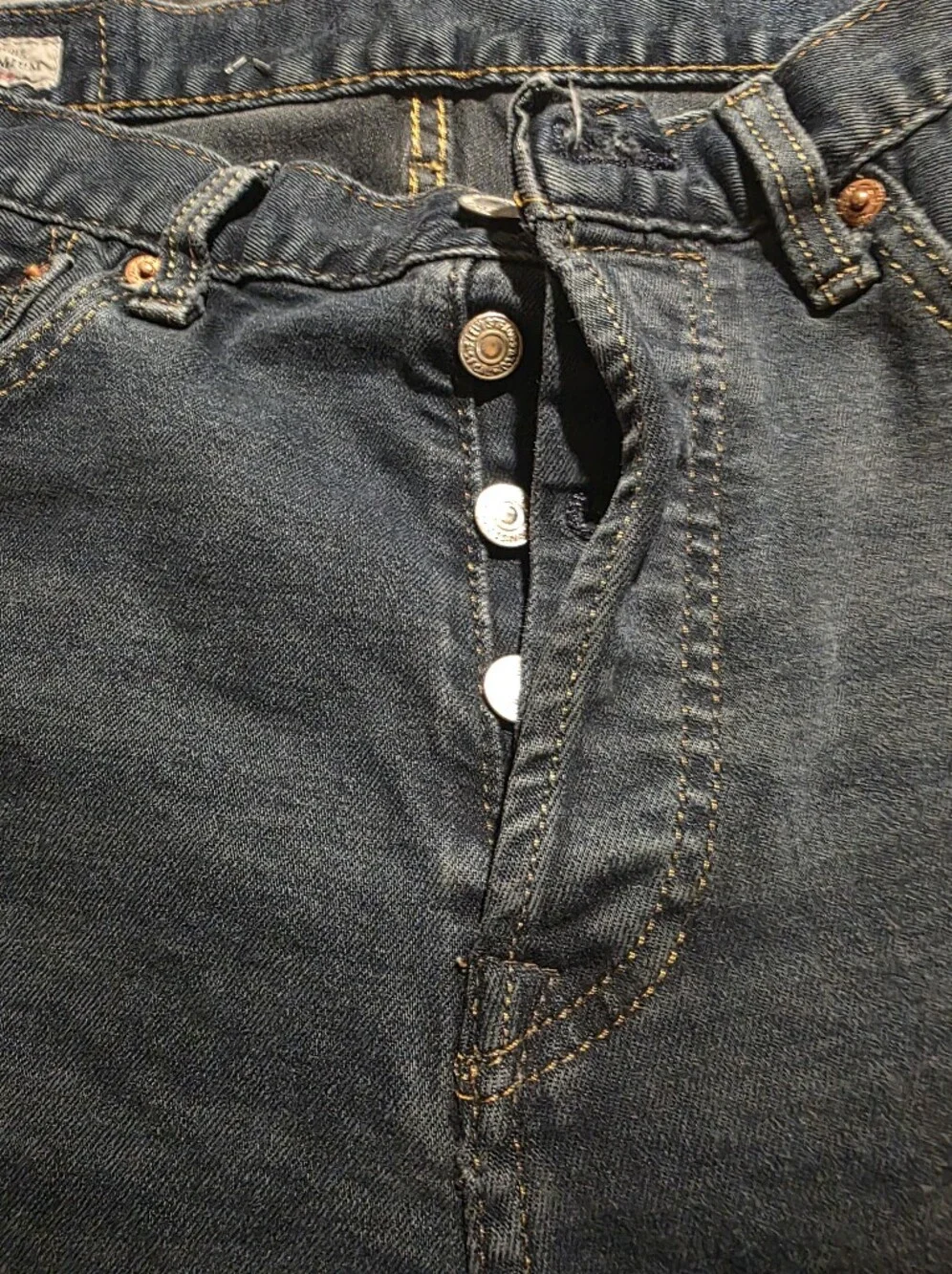LEVIS 501 30X30 Classic Levis  Dark Blue Denim Jeans with Contrast Stitching